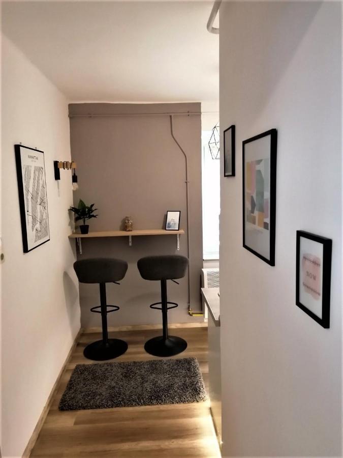 Central Home Apartment In The City Center Eger Kültér fotó